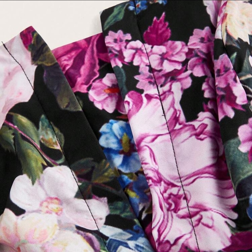 💐 PLUS Floral Dress 💐 - Picture 3 of 4